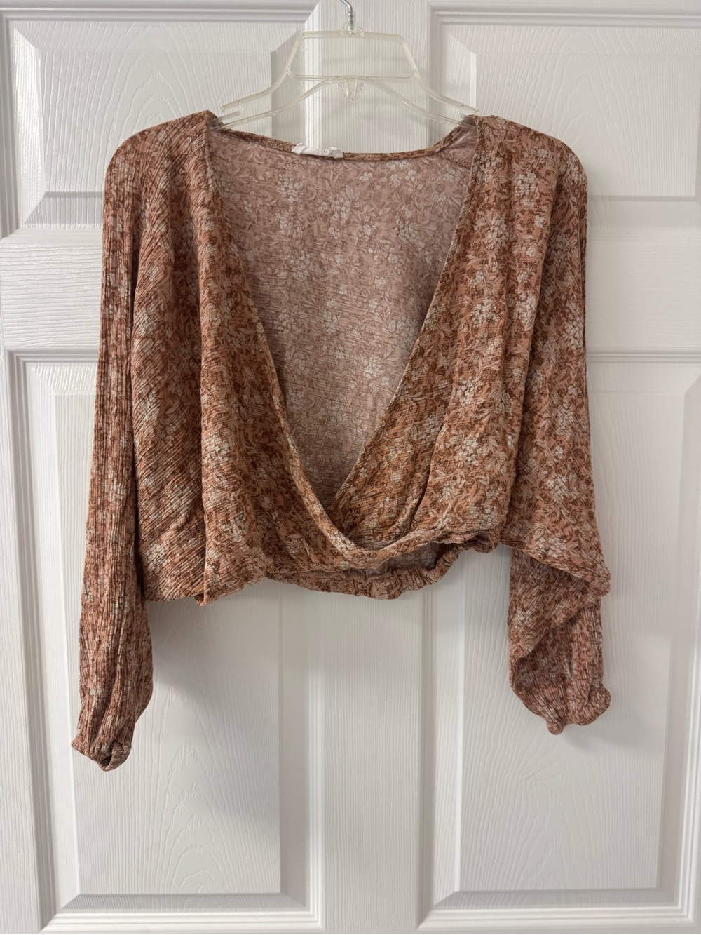 vestique Brown Floral Surplice Long-Sleeve Crop Top